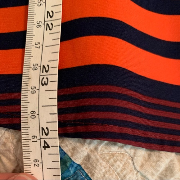 NWOT Express long sleeve striped blouse. Size XS. - Picture 7 of 8